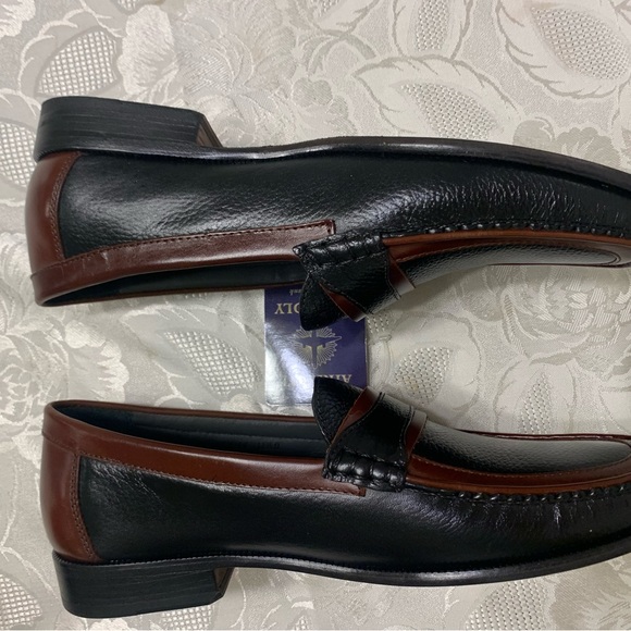 Men’s Florsheim loafers, new in box, never worn - Picture 4 of 6